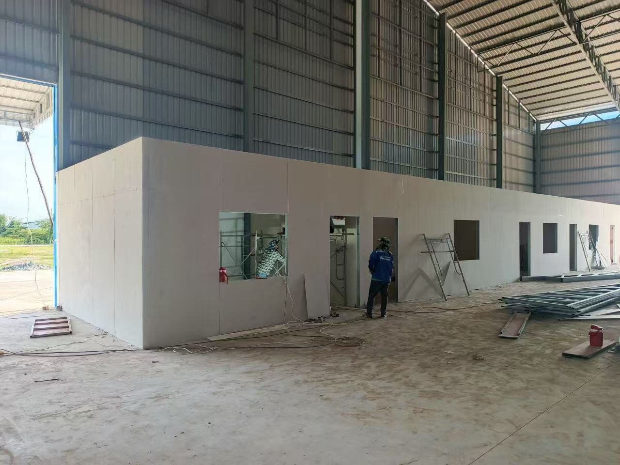Cambodia Hot & Cold Pack Factory 2